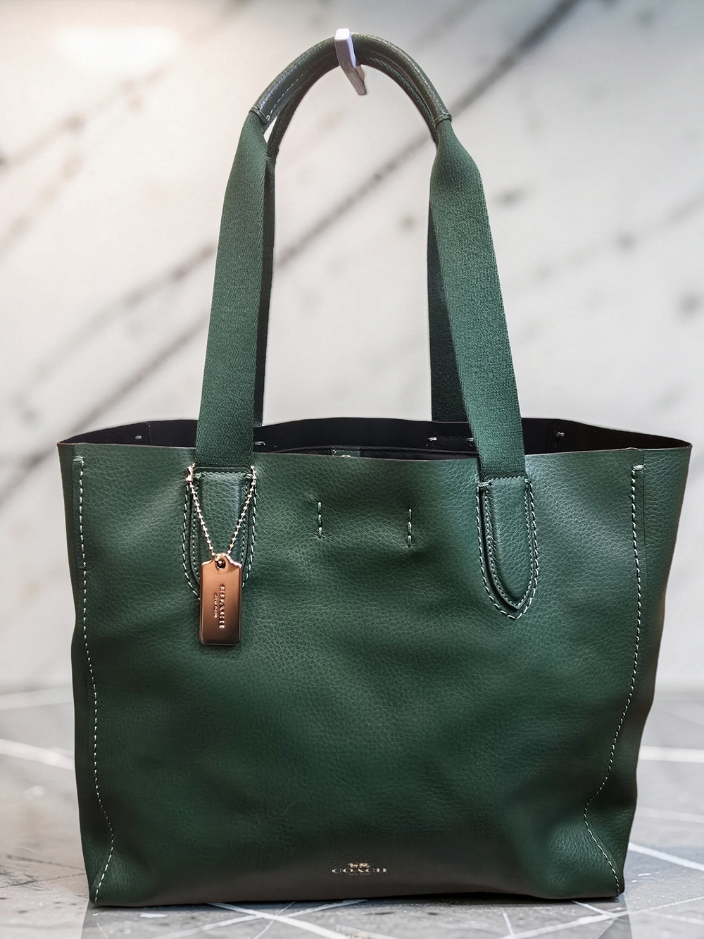 COACH Derby Tote in Everglade Green Pebbled Leather